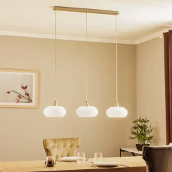 Lucande hengelampe Sharvil, 3 lyskilder, hvit, glass, 97 cm