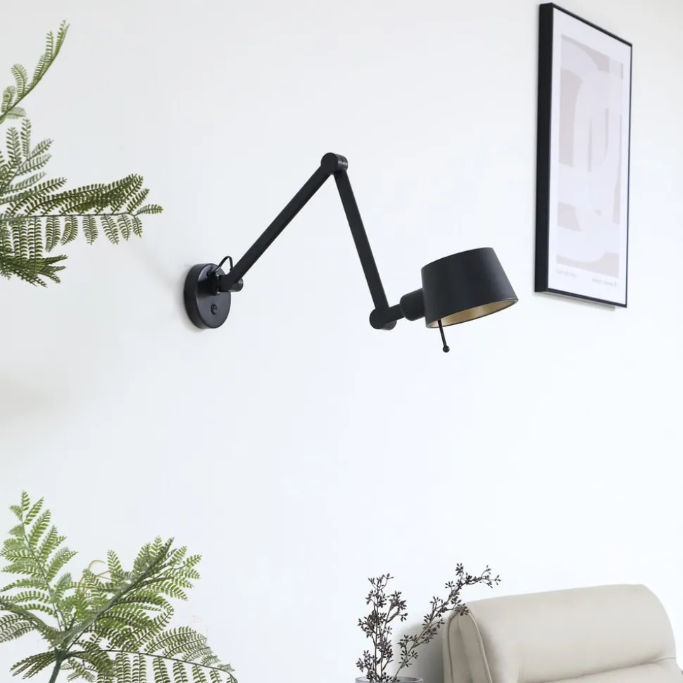 Lucande vegglampe Silka, svart, metall, 9,5 cm høy