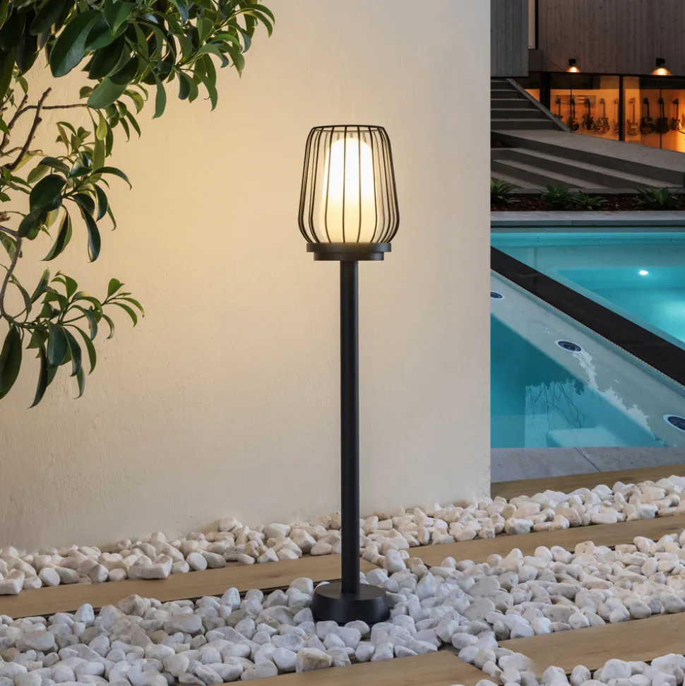 Lucande veilampe Chandan, 80 cm, svart, aluminium