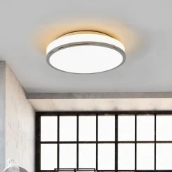 Lyss LED-taklampe rund med kromkant, IP44