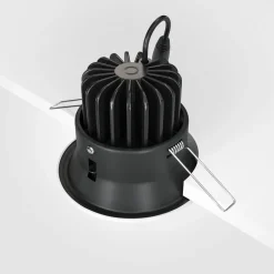 Maytoni Yin LED for innfelt belysning, IP20, 3000K, triac, hvit