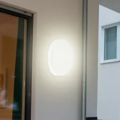 Naxo LED-taklampe, 3 000 K, IP44