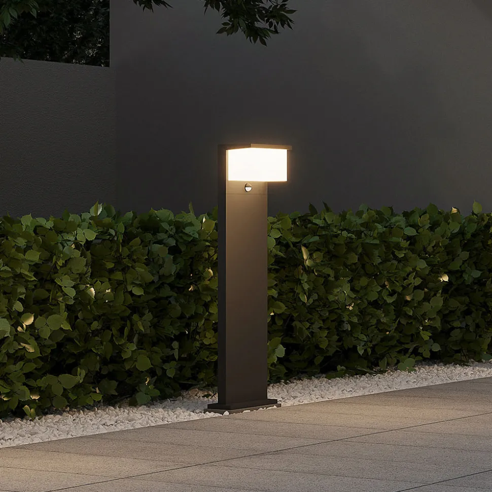 Nestos LED-gangbelysning med bevegelsessensor, IP54