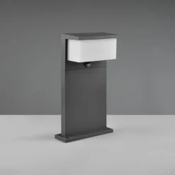 Nestos LED-sokkelbelysning med bevegelsessensor, IP54