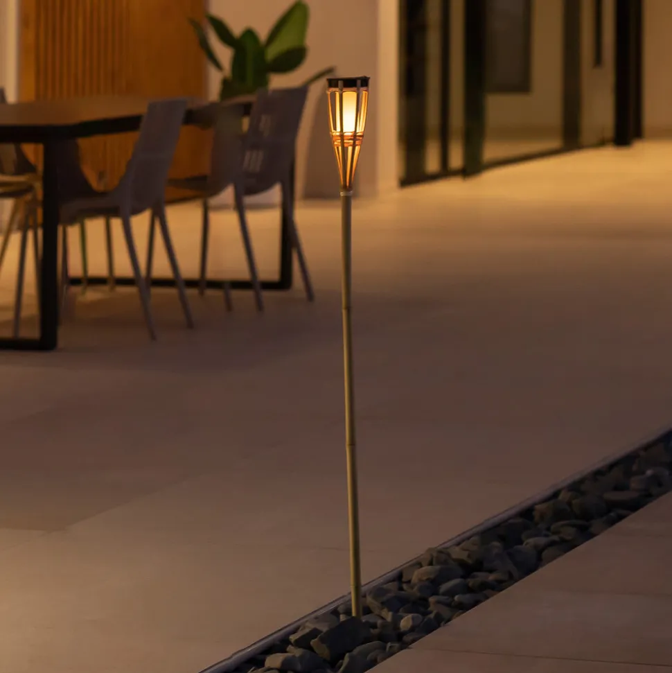 Newgarden Hiama LED solcelledrevet hagelampe laget av bambus