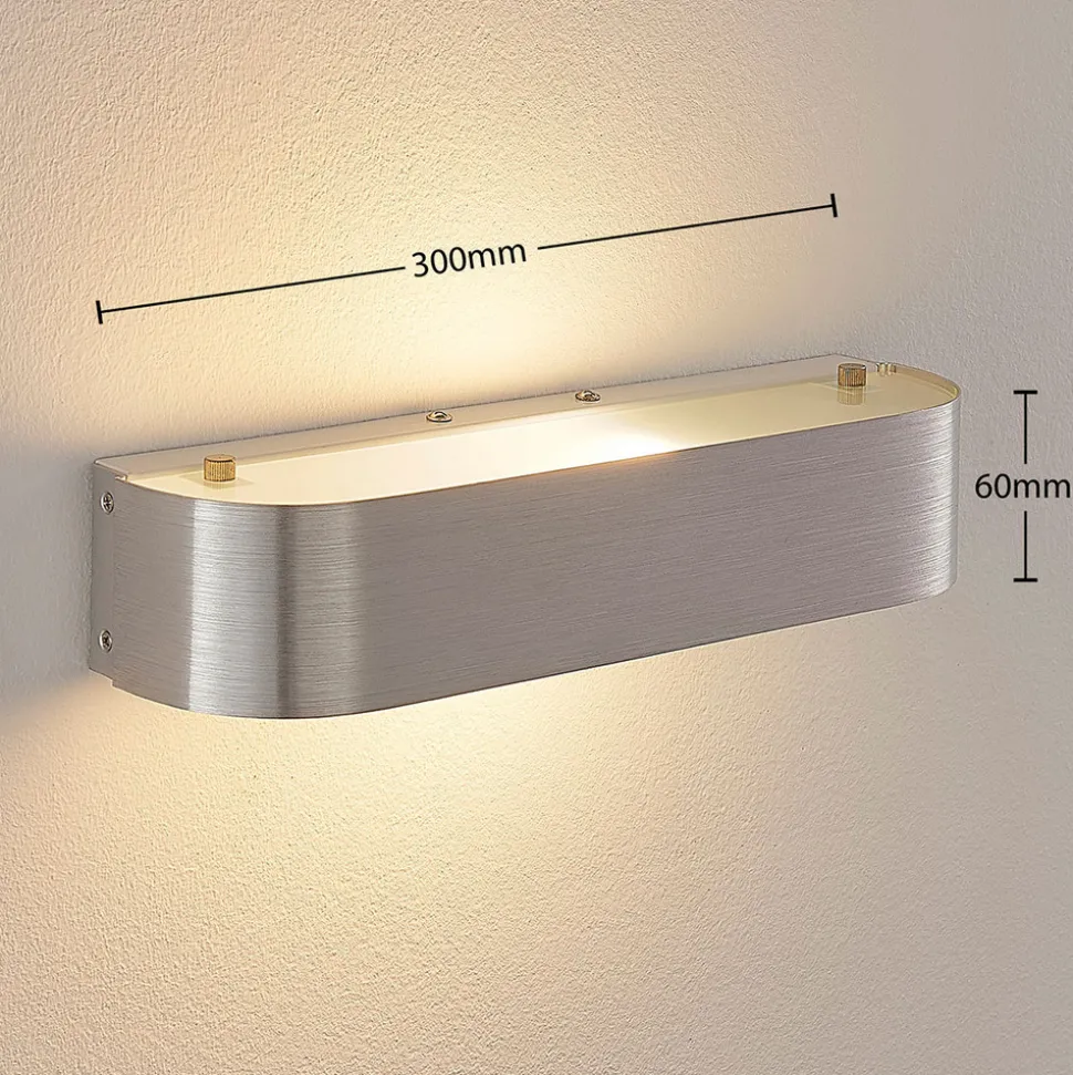 Nika vegglampe med fatning E14, aluminium