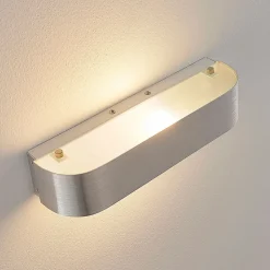 Nika vegglampe med fatning E14, aluminium
