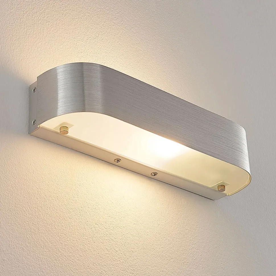 Nika vegglampe med fatning E14, aluminium