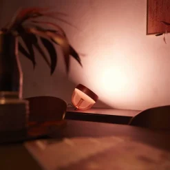 Philips Hue Iris WACA LED-bordlampe, kobber