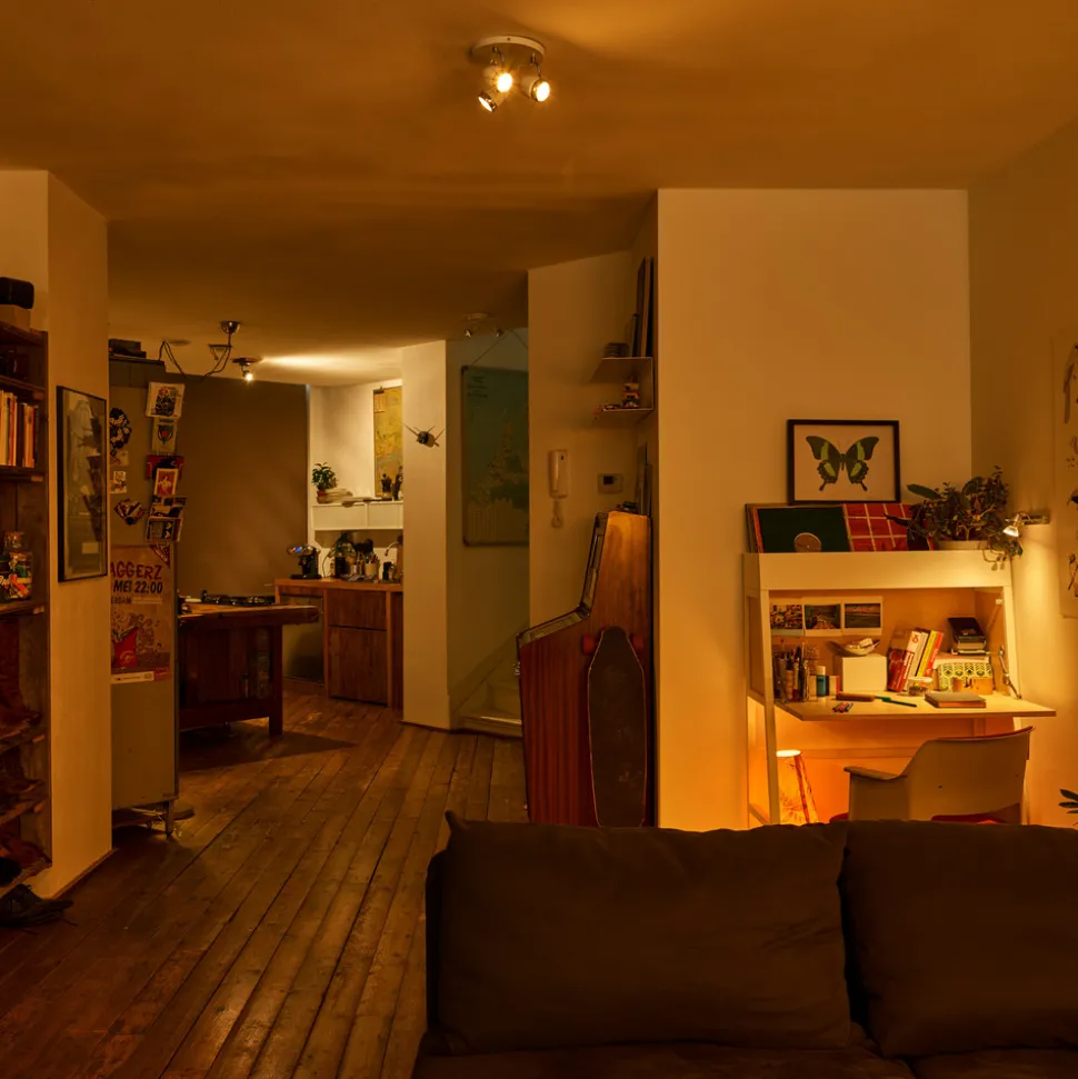 Philips WarmGlow E27 LED-pære E27 P45 2,5 W klar