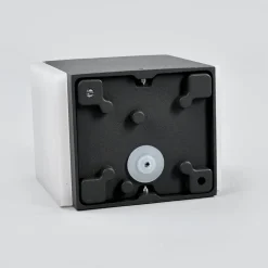 Sarah utendørs LED vegglampe med diffusor