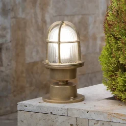 Sokkellampe Maren av messing