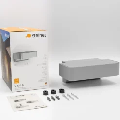 STEINEL utendørs vegglampe L 800 SC, sensor, sølv