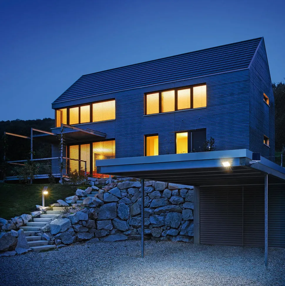 Steinel XSolar Professional LED-sensor-veilampe