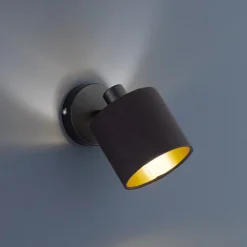 Tommy veggspotlight, svart/gull, bredde 12 cm, metall/stoff