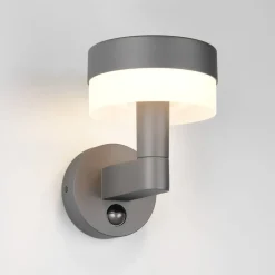 Utendørs LED-vegglampe Mackenzie Sensor antrasitt, støpt aluminium