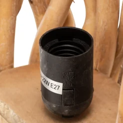 Vegglampe Agar med skjerm i tre