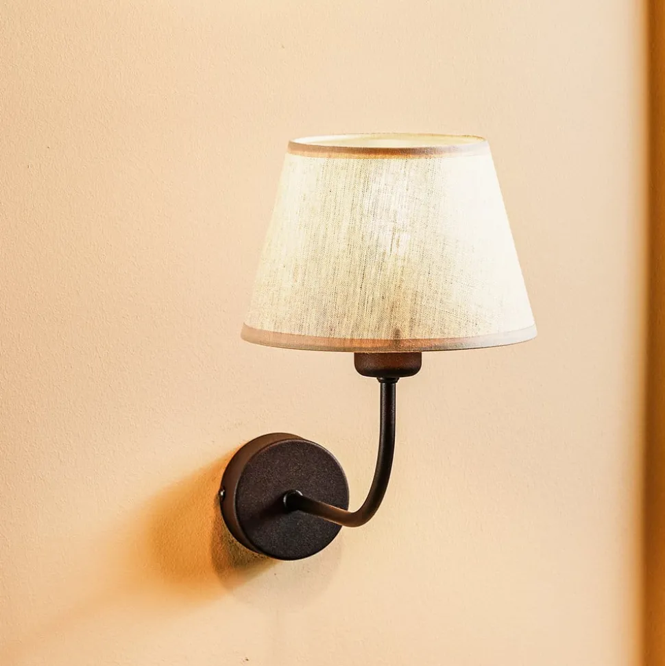 Vegglampe Chicago med skjerm i lin