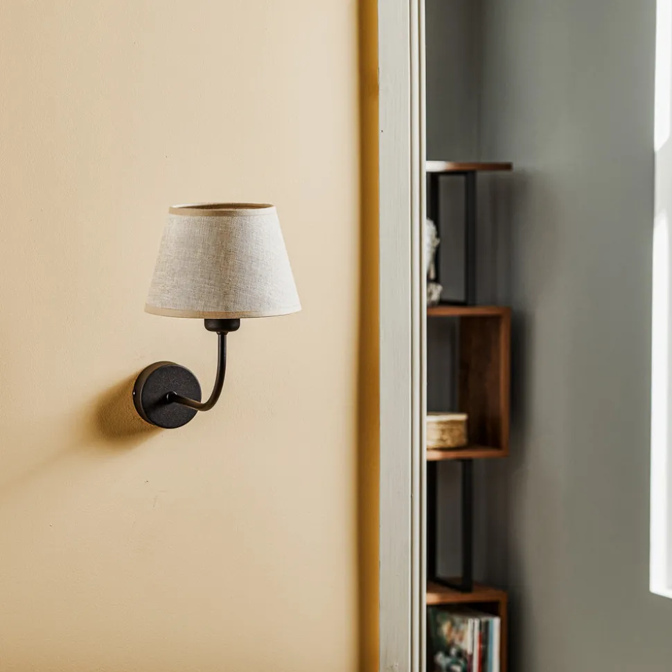 Vegglampe Chicago med skjerm i lin