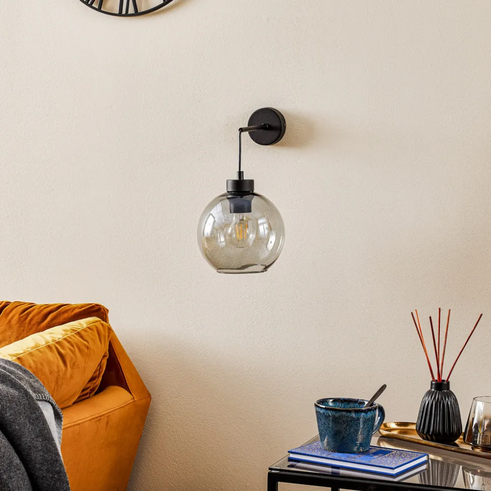 Vegglampe Cubus, svart/røykgrå, glass, 30 cm høy, E27