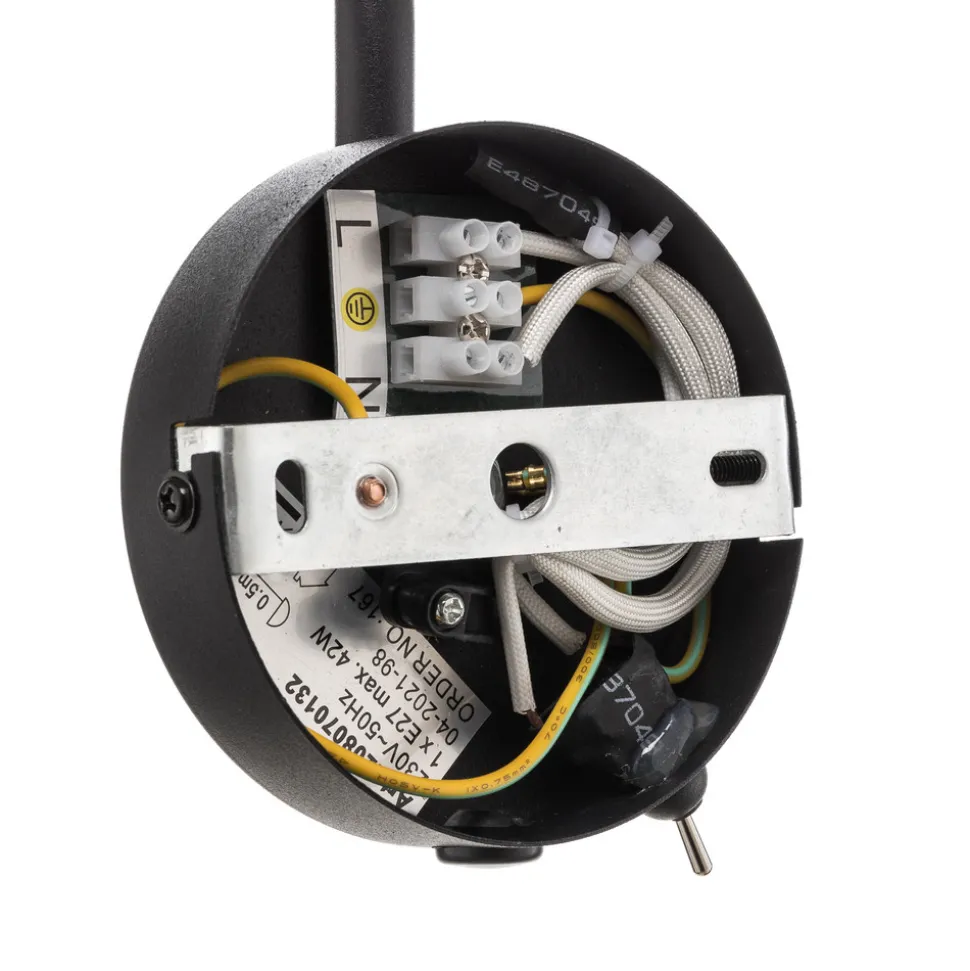 Vegglampe Diallo uten skjerm matt svart