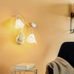 Vegglampe Marilena i florentinsk stil med 2 lyskilder