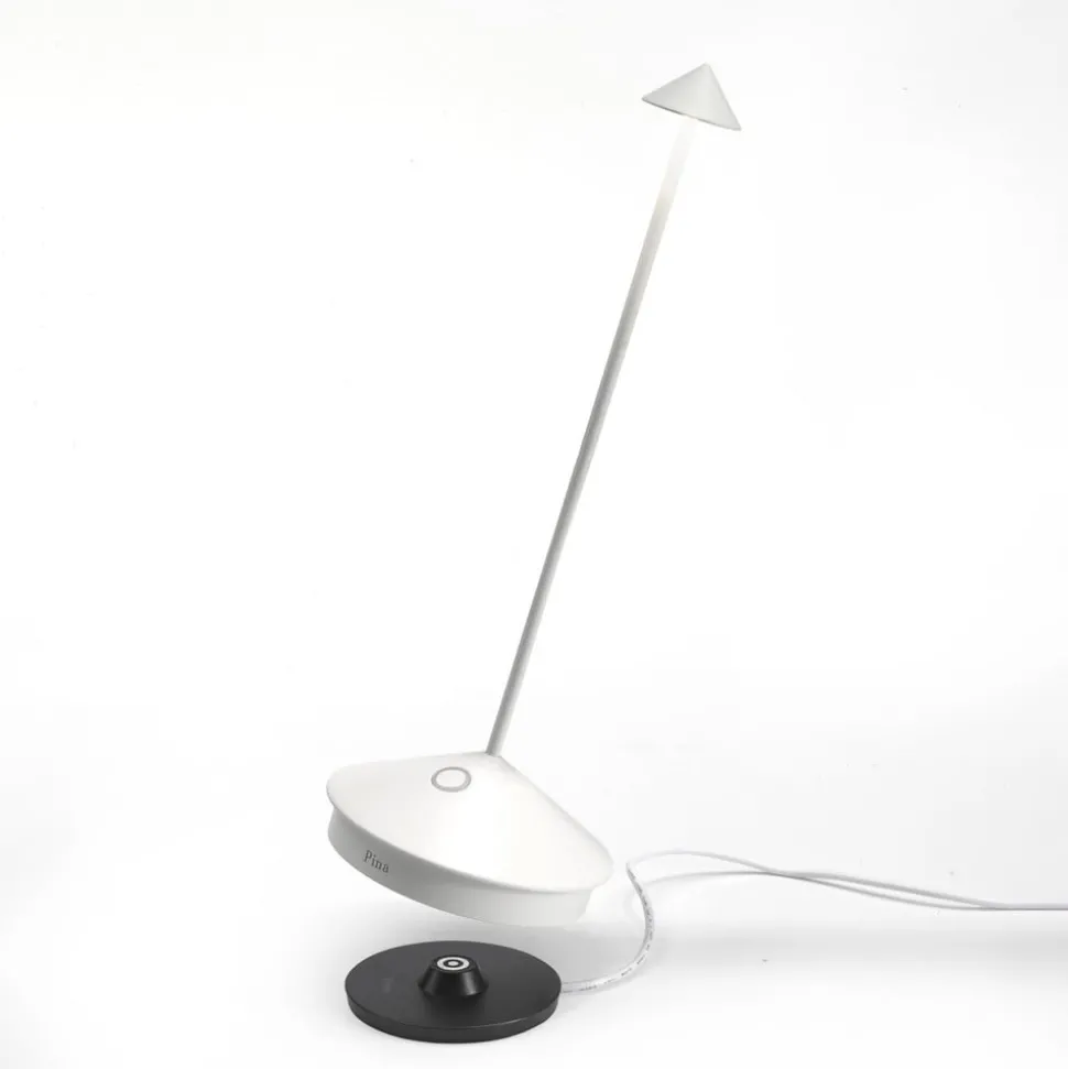 Zafferano Pina 3K bordlampe IP54 hvit