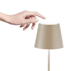 Zafferano Poldina bordlampe batteri IP65 sand