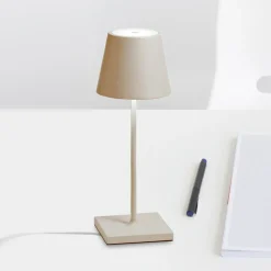 Zafferano Poldina mini bordlampe batteri IP65 sand